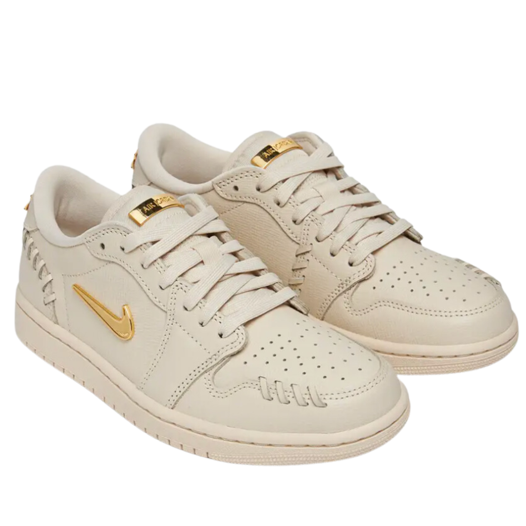 AIR JORDAN 1 "Light Brown"