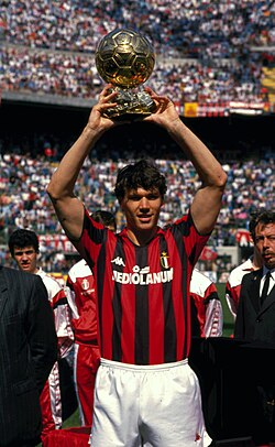MAGLIA AC MILAN STORICA CASA 1988-1989  + VAN BASTEN 9