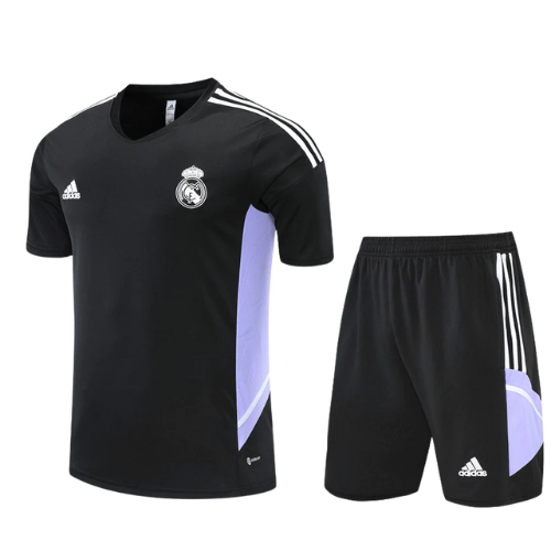 KIT MAGLIA NERA SMANICATA + PANTALONCINI REAL MADRID 2022/23